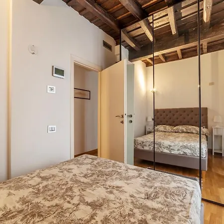 Lejlighed Guesthost - Piazza Di Spagna Classy *