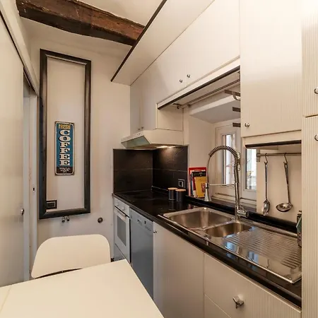 Guesthost - Piazza Di Spagna Classy