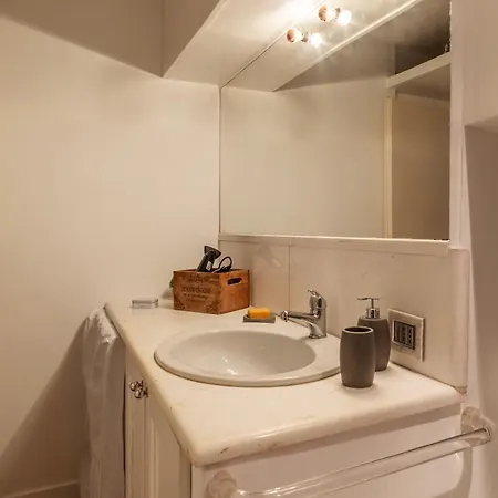 Lejlighed Guesthost - Piazza Di Spagna Classy Rom