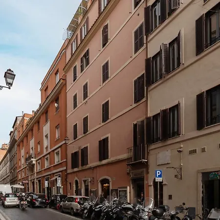 Lejlighed Guesthost - Piazza Di Spagna Classy *